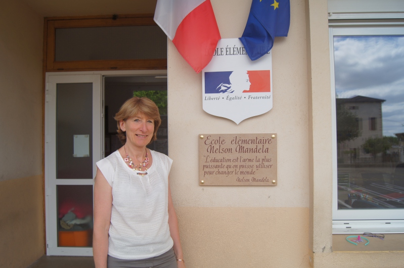ECOLE_NELSON_MANDELA_LA_CHAPELLE_GUINCHAY.jpg