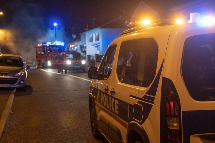 MÂCON feu 2911 (10).jpg