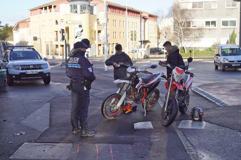 CONTROLES POLICE MACON7.jpg