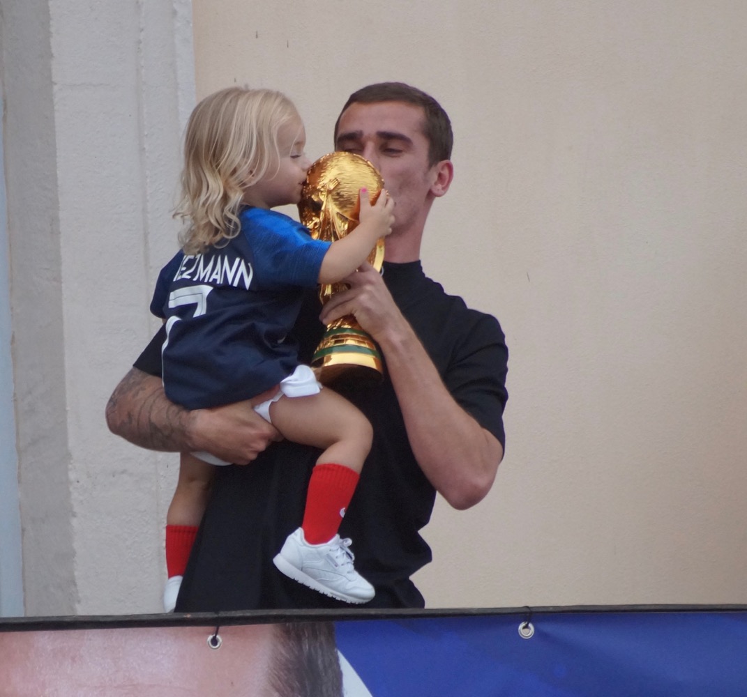 GRIEZMANN A MACON 20JUILL93 - 1.jpg