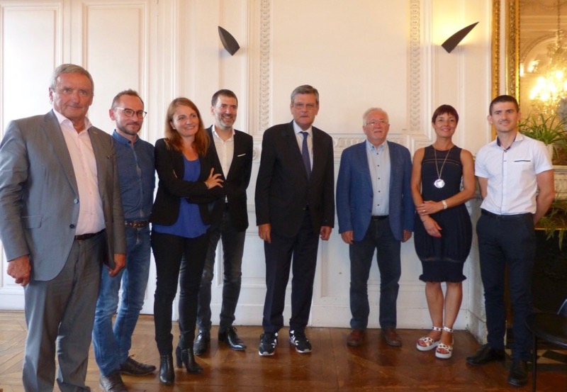 comment choisir en stock beaucoup de styles Mâcon Infos - Le Web Journal du Mâconnais - ECONOMIE : Le ... comment choisir en stock beaucoup de styles Mâcon Infos - Le Web Journal du Mâconnais - ECONOMIE : Le ...
