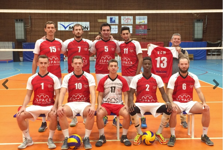 VOLLEY MACON STVIT.jpg