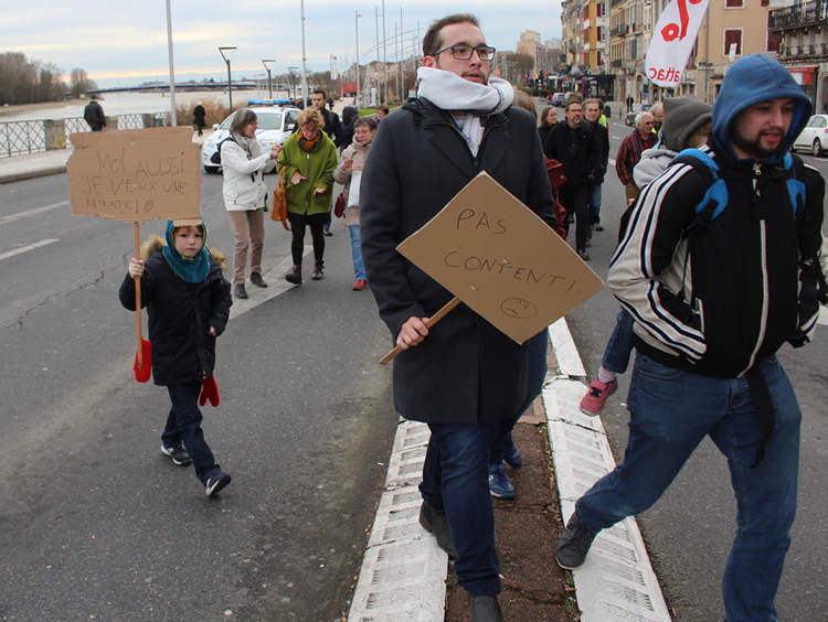 manifestation retraites 21 décembre (62).JPG